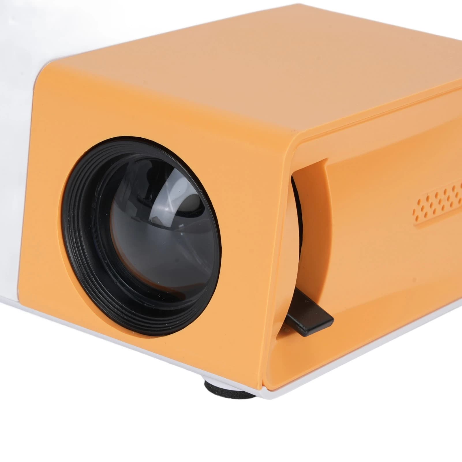 Projektor przenośny do użytku domowego i plenerowego