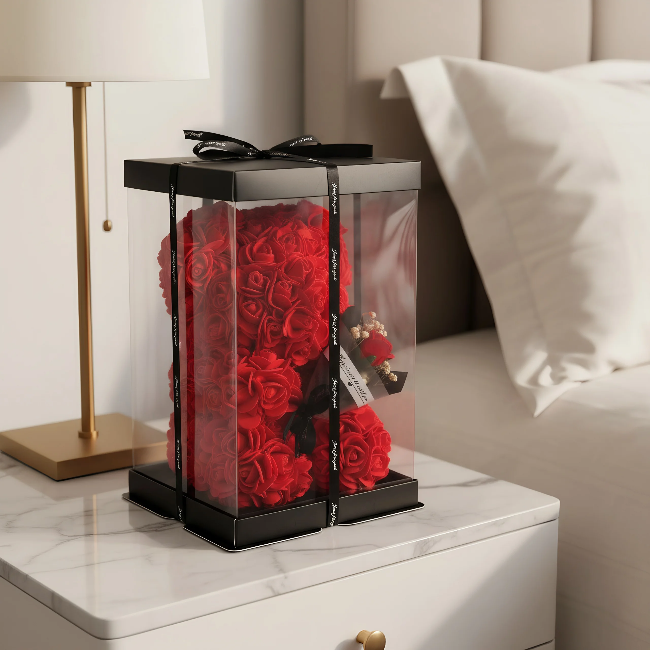 1 szt. 25 cm Miś z Róż z Bukietem Kwiatów – sztuczny miś z piankowych kwiatów, romantyczny i kreatywny prezent na Walentynki, rocznicę.